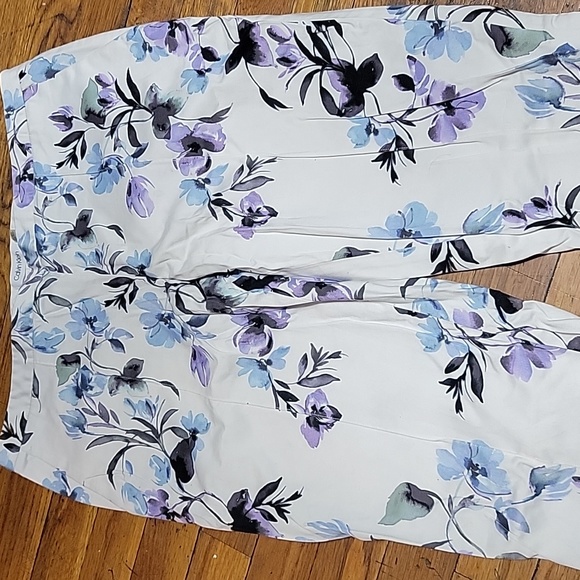 Calvin klein long pants 🌼🪻💐 floral color size 6 99 cotton 2% spandex - Picture 3 of 16